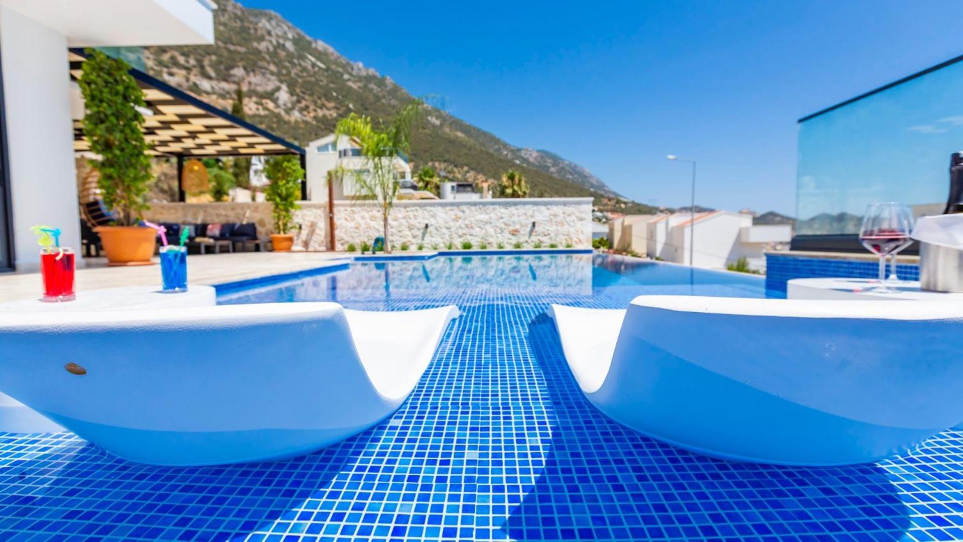 Villa Phi With Heated Indoor Pool Kas
